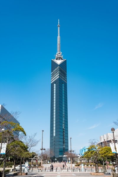 GENERATIONS、メジャーデビュー8周年を記念して福岡タワーがライトアップ！