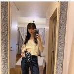 乃木坂46 堀未央奈、お腹チラ見せの私服コーデを紹介