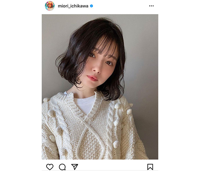 市川美織、黒髪とのコントラストで浮かぶ美肌に「透明感すごい」と反響！