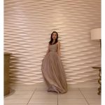 板野友美、「ベストフォーマルウェアアワード」授賞式でドレス姿披露