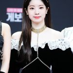 TWICE(트와이스)がMAMAのレッドカーペットに登場！＜2020 Mnet ASIAN MUSIC AWARDS＞
