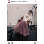 乃木坂46 松村沙友理、透け感ロングスカートでチラ見せ美脚！「最高です！！」