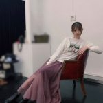 乃木坂46 松村沙友理、透け感ロングスカートでチラ見せ美脚！「最高です！！」