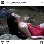 奥山かずさ、自然光に浮かんだ豊満＆癒し系ボディを披露