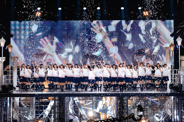 【ライブレポート】櫻坂46、“約束の地”で初のライブパフォーマンス！