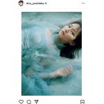 吉岡里帆、「圧倒的透明感」のドレス姿を披露