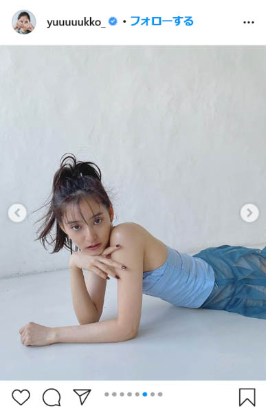 新木優子の美脚オフショットに「美しさのレベルがすごい」「美脚すぎる」と反響！