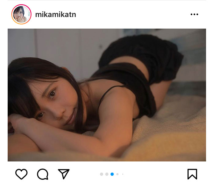 田中みか、ベットでくねらせた美ボディを大胆公開