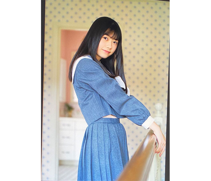 AKB48 千葉恵里、幼さと大人の境界で魅せるソログラビアオフショットを大量公開「永久保存版すぎる！！」