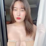 平田梨奈、圧巻の豊満バストを包み込む眼帯ビキニ！「ヒラリー！完璧！！」