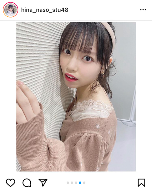 STU48 岩田陽菜、壁にひっつき“プク顔”披露！「最強なそ」「壁になりたい人生だった」