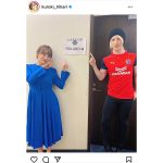 黒木ひかり、番組で共演のローランドとの2ショット公開
