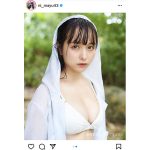 新谷真由、純白ビキニに包まれた透明素肌を披露