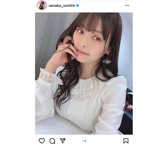 上坂すみれ、流し目の大人エレガントなポートレートを公開