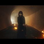 柏木由紀、土砂降りの雨に打たれる7年5ヶ月ぶりのソロシングルMV解禁