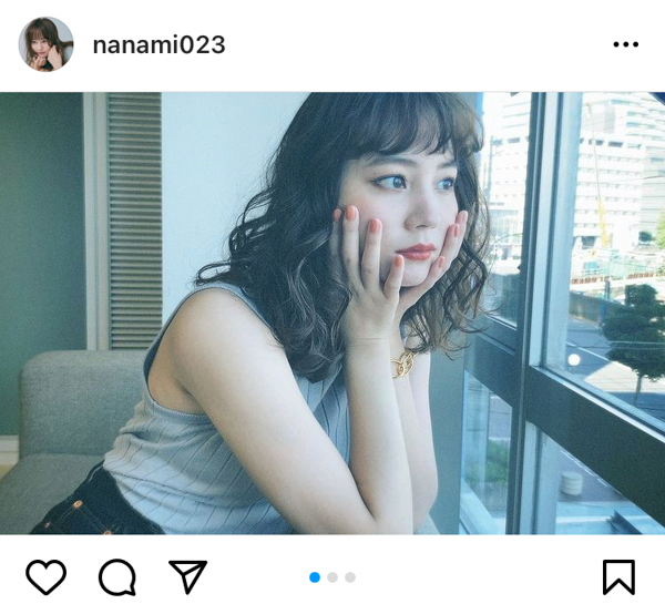 NANAMI、ノースリーブで魅せる美肌に歓喜の声ぞくぞく！