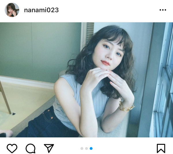 NANAMI、ノースリーブで魅せる美肌に歓喜の声ぞくぞく！