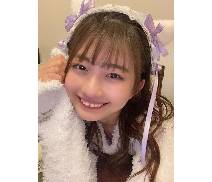 転校少女* 佐藤かれん、モコモコ部屋着で白猫に変身！「めっちゃ可愛い！！」