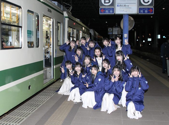 STU48、新曲リリースイベントで「桃鉄」実況！STU48号、広島駅ではライブパフォーマンスも