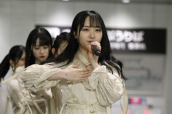 STU48、新曲リリースイベントで「桃鉄」実況！STU48号、広島駅ではライブパフォーマンスも