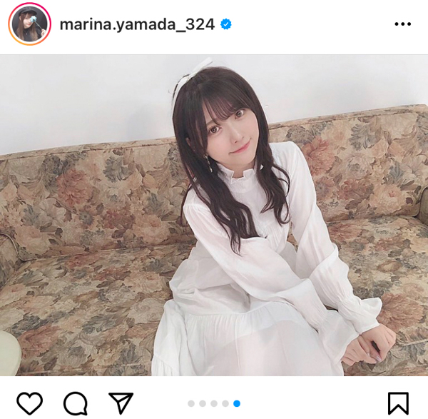 山田麻莉奈、天使級に可愛い白衣装オフショットを公開！