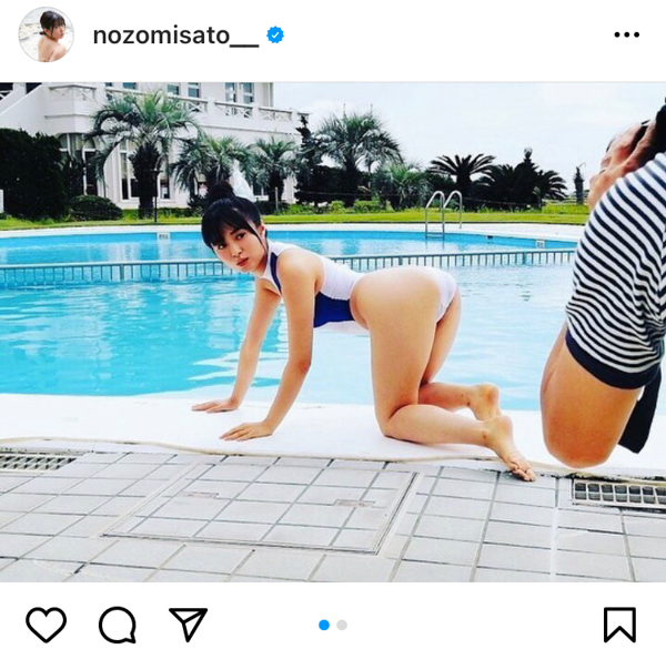 佐藤望美、際どいハイレグビキニショットを連続公開