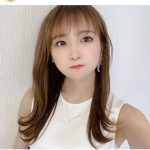 乃木坂46 秋元真夏、透明素肌に釘付けな自撮りショット公開！