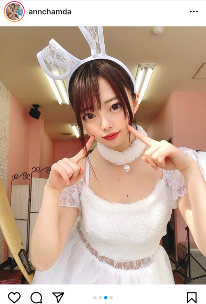 杏ちゃむ、ゆるふわの全身白ウサギコーデに反響！