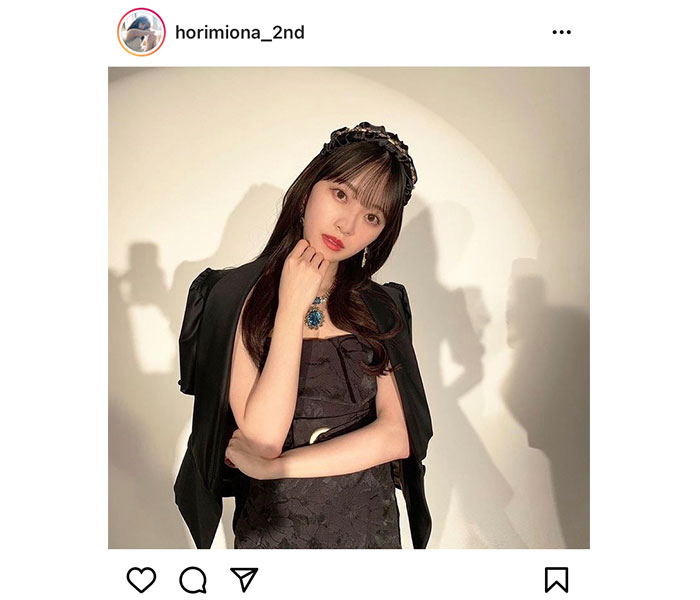 乃木坂46 堀未央奈、初フォトブックからオフショットぞくぞく公開中