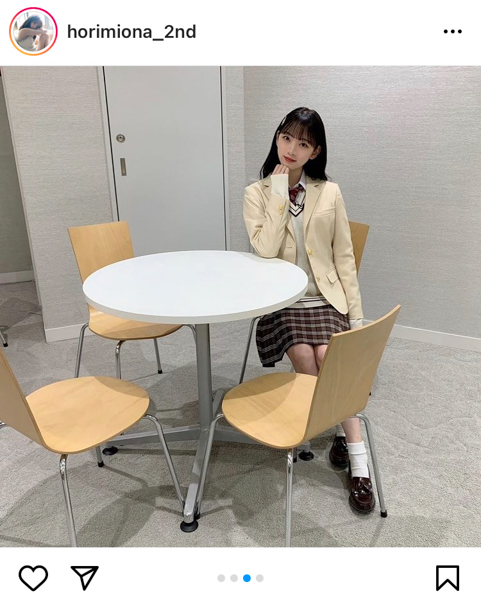 乃木坂46 堀未央奈、似合いすぎる制服姿に歓喜の声ぞくぞく！「24歳だけどまだ着たい〜」