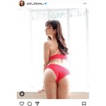清瀬汐希、赤ビキニで魅せる美尻ショットに釘付け！