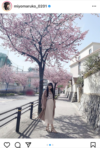 SKE48 野村実代「ずっと好きでいてね」、桜並木と共に春コーデを披露