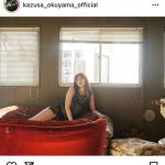 奥山かずさ、透け感スリップで放つオトナの色気