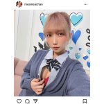 霜月めあ、理性を試す胸元チラ見せの制服自撮りショット公開！「その見せ方はズルいわー」