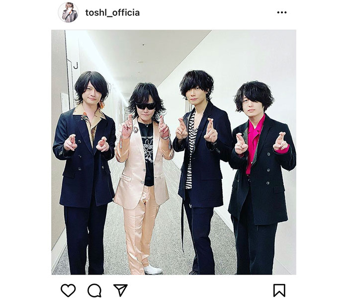 Toshl、Mステで共演の[Alexandros]との集合写真を公開！