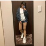 豊田ルナ、ショートパンツコーデで美脚全開！「可愛い〜」「ラフめっちゃにあう」と反響も