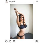 高梨瑞樹、背伸びのポーズで魅せるヘルシーボディ！「めっちゃ美しい」