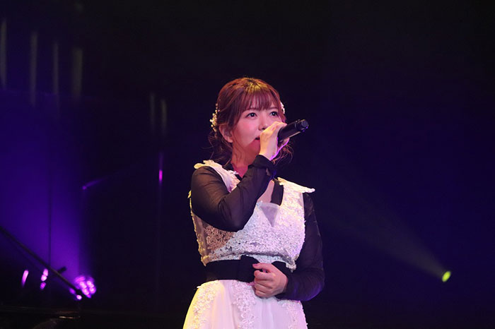 【ライブレポート】牧野由依、15周年と誕生日を祝う有観客と配信のハイブリッド型のライブを開催！ 配信限定新曲初披露。