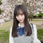 NMB48 梅山恋和、等身大の制服ポートレートを披露「一緒に青春しよ〜？」