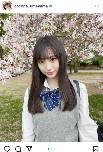 NMB48 梅山恋和、等身大の制服ポートレートを披露「一緒に青春しよ〜？」