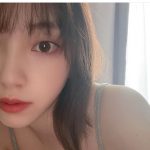 堀未央奈、キャミソール姿でドアップ写真を大胆公開！