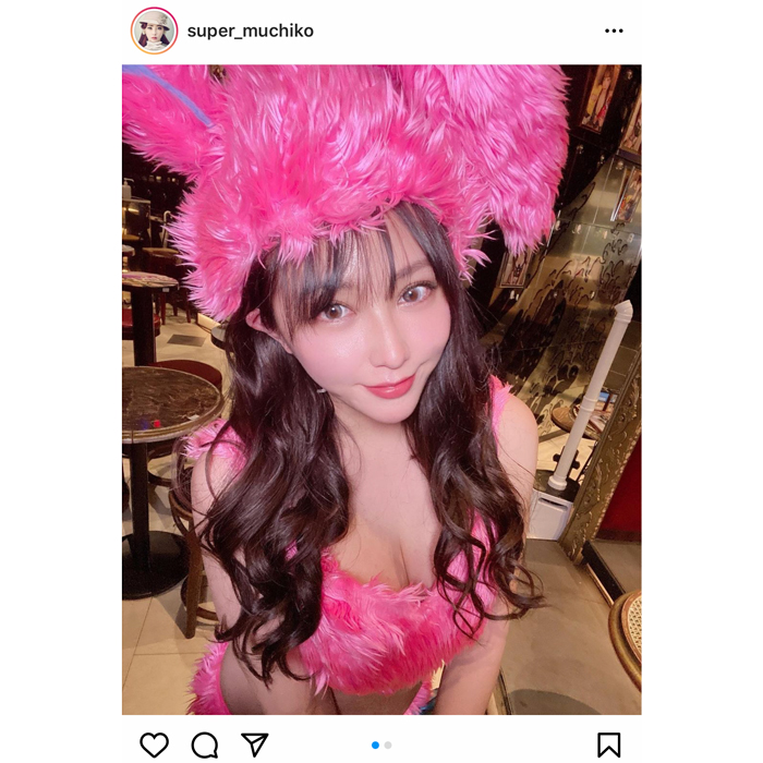 てんちむがセクシーな衣装でバーレスク東京に出勤！「目茶苦茶セクシーです」