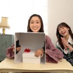 鈴木美羽、公式YouTubeチャンネル初ゲストで中村里帆が登場！サプライズドッキリにタジタジ！？