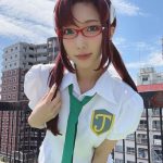 霜月めあ、「エヴァ」マリのコスプレ公開！初登場シーンを再現！！