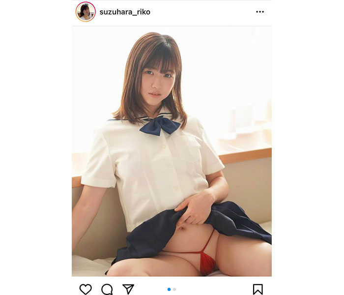 鈴原りこ、制服のスカートをめくって・・・ 好評の「ＯＮとＯＦＦ」ぞくぞく公開中