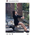 乃木坂46 山崎怜奈がスーツ姿を披露「ほどほどに頑張りましょう」