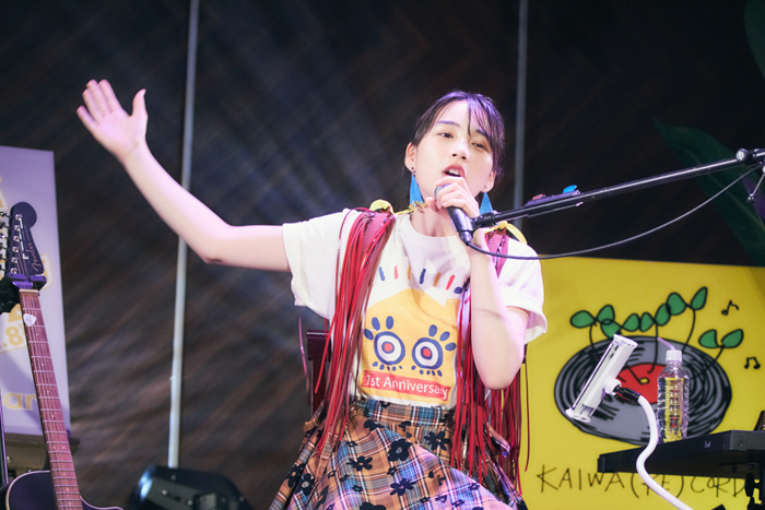 のん、1周年を迎えた無観客配信ライブ開催！第1部はアコースティックでまったり配信