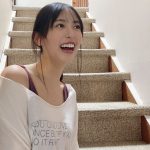 大槻りこ、スラリと伸びた美脚に釘付けなオフショット公開！