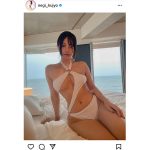 九条ねぎ、下乳に息を飲む白水着ショットを公開！