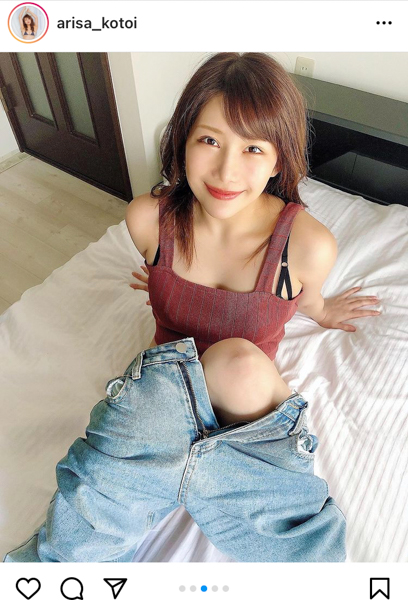 琴井ありさ、だんだん脱いでくベットグラビアに反響ぞくぞく！